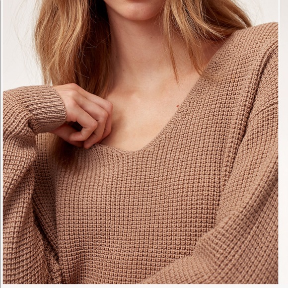 Aritzia wolter sweater - Picture 2 of 9